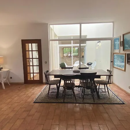 Casa Da Ermida 빌라 부덴스